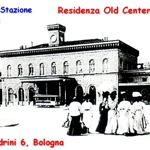 Old Center Station , Bologna Italien