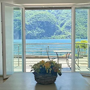 Casa La Rosa , Abbadia Lariana Italien